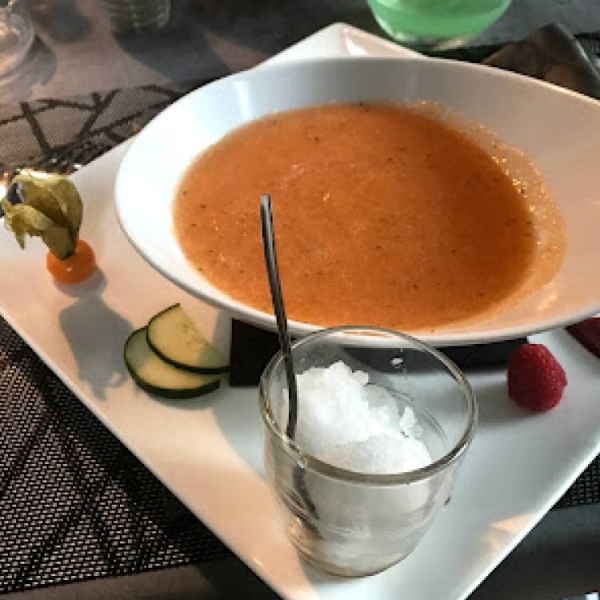 Le restaurant - La Poterne - Aulas - meilleur restaurant AULAS